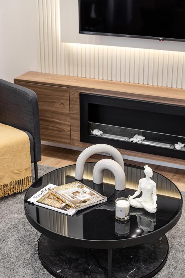 Exyca Embajadores Apartment มาดริด ภายนอก รูปภาพ