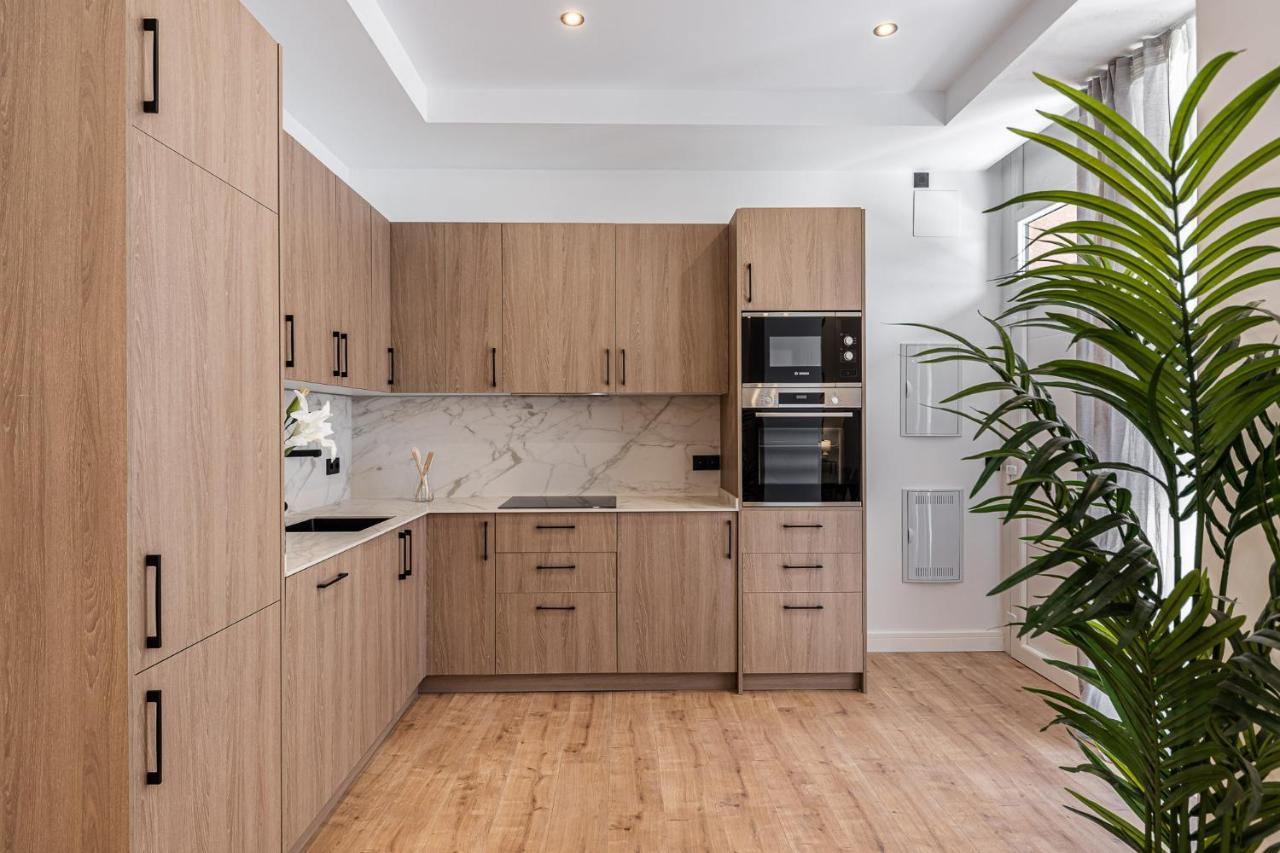 Exyca Embajadores Apartment มาดริด ภายนอก รูปภาพ