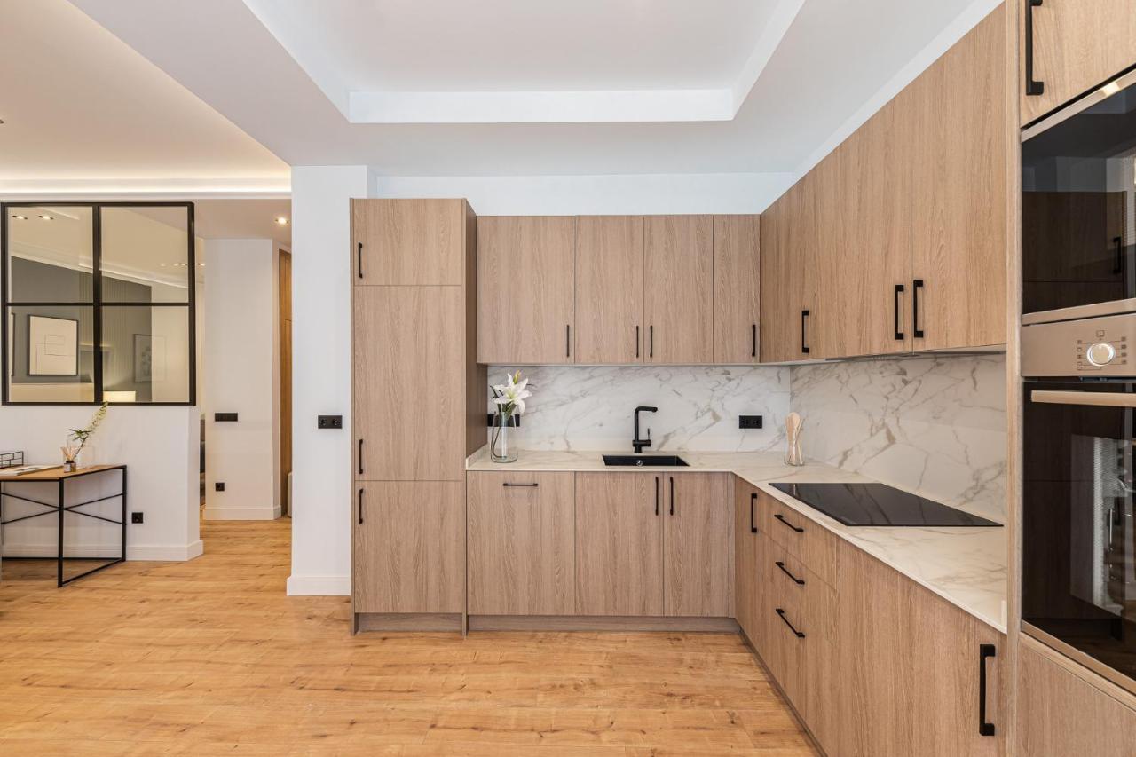 Exyca Embajadores Apartment มาดริด ภายนอก รูปภาพ