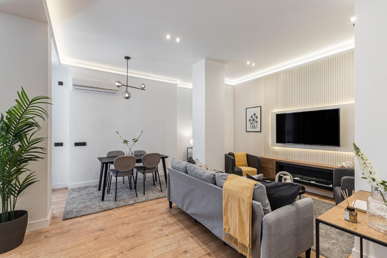Exyca Embajadores Apartment มาดริด ภายนอก รูปภาพ